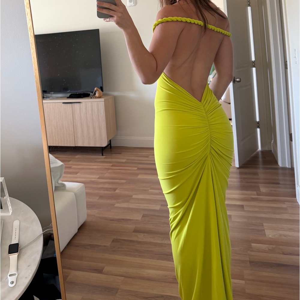 Melani The Label Maia Dress in Chartreuse - Picture 6 of 15